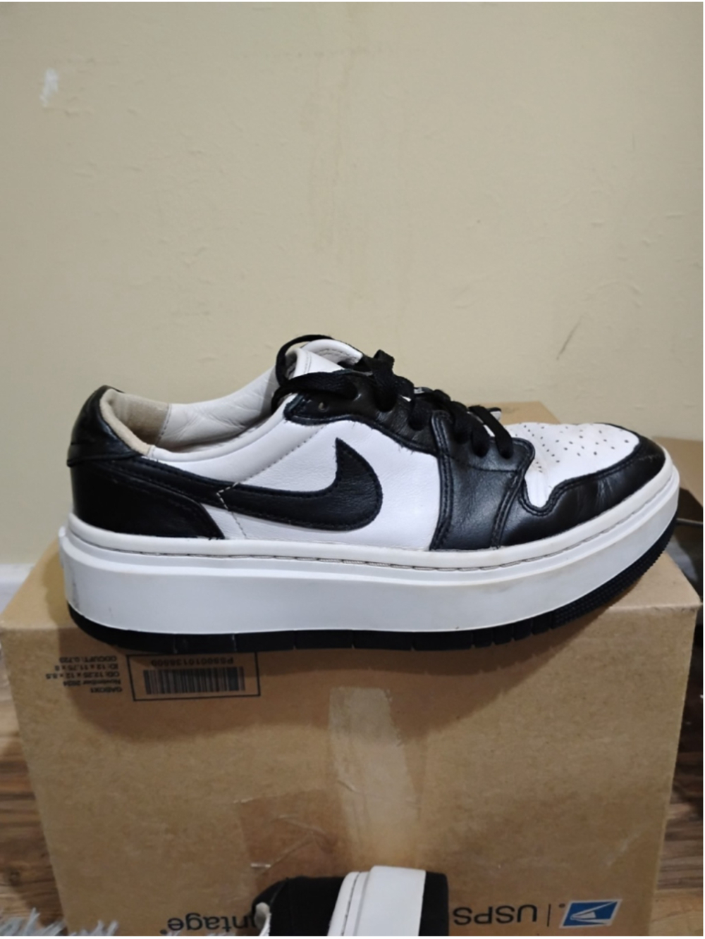 Nike Air Jordan 1 Elevate Low Women Size 8.5 Black White Sneakers DH7004-109